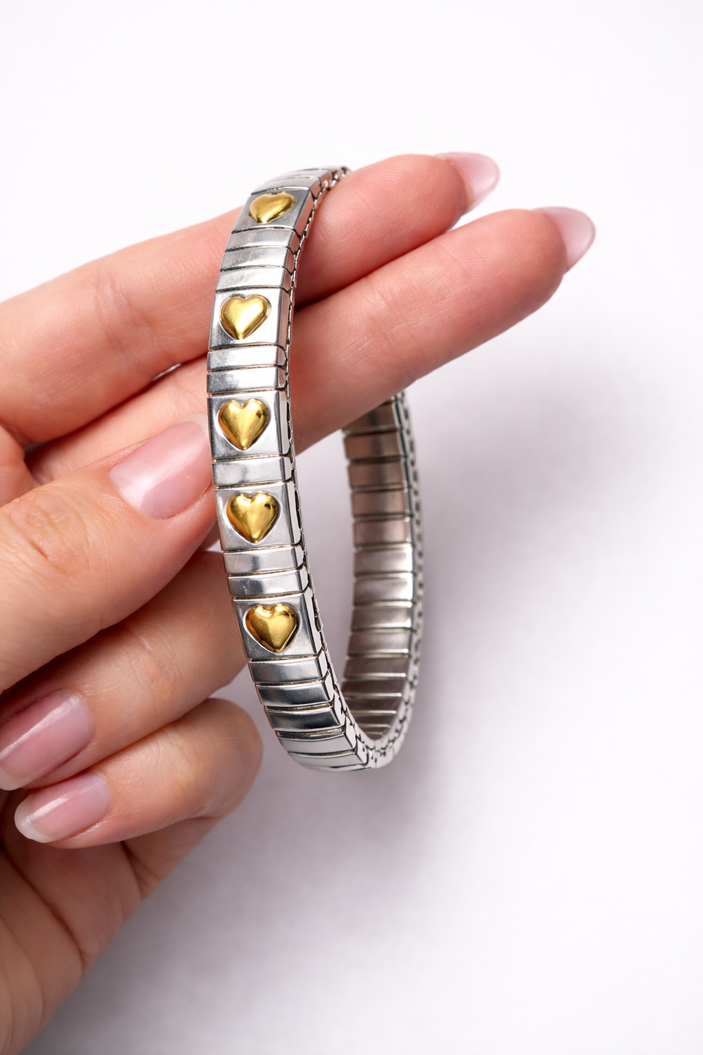 Auzza Silver Bend Serene Bracelet