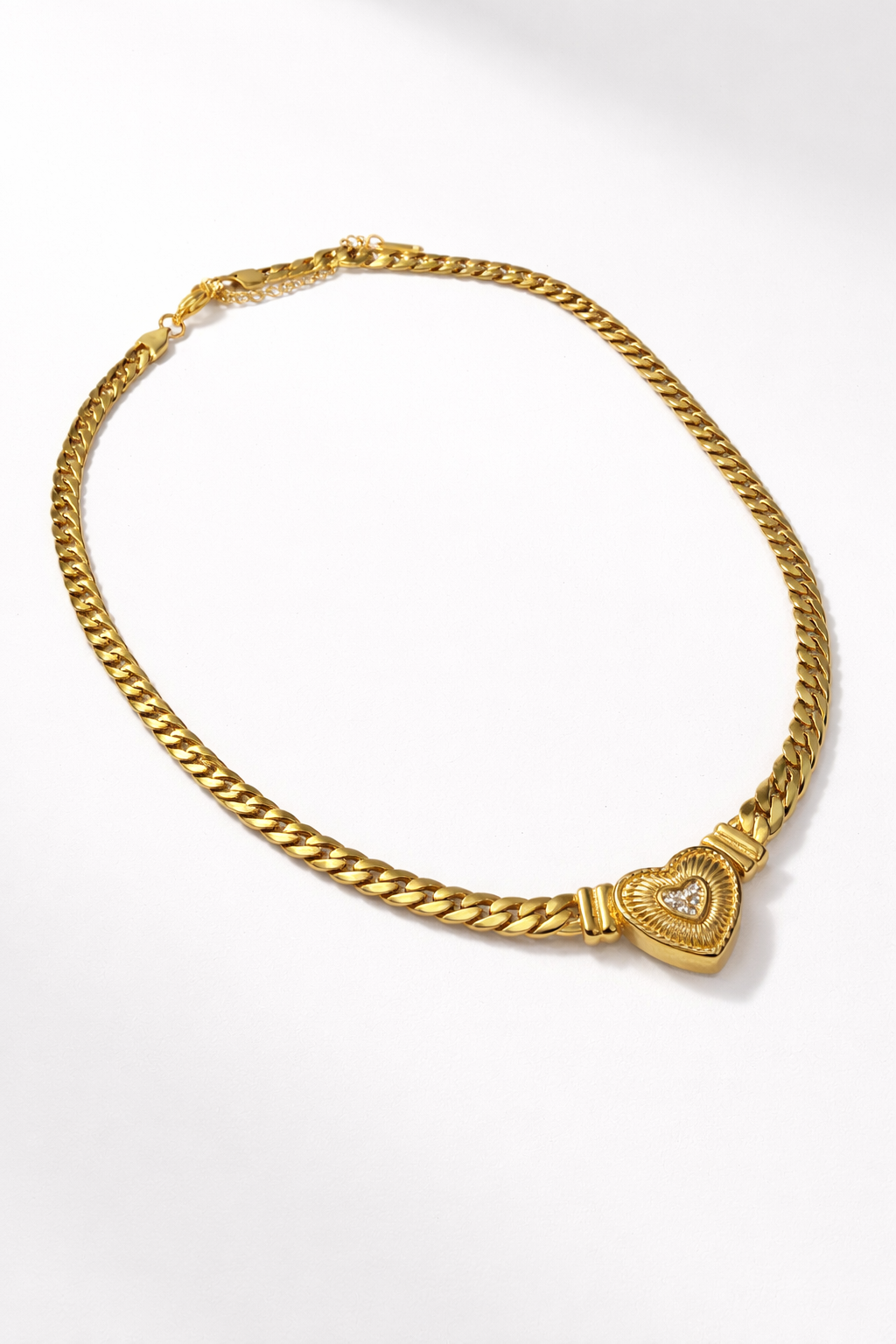 Auzza Vault Gold Heart Chain Necklace